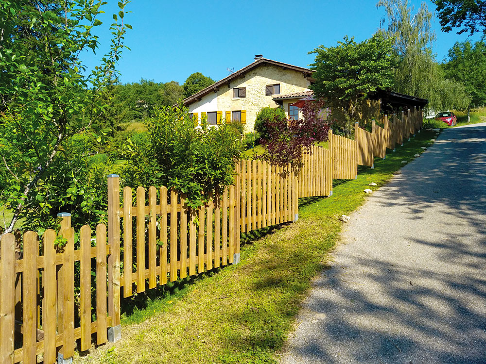 Amnagement et ralisation d'une clture  Romans sur Isre et sur Valence