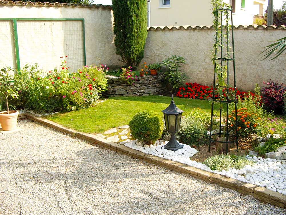 Restanque, muret de pierres sches - Les Jardins de Bastide