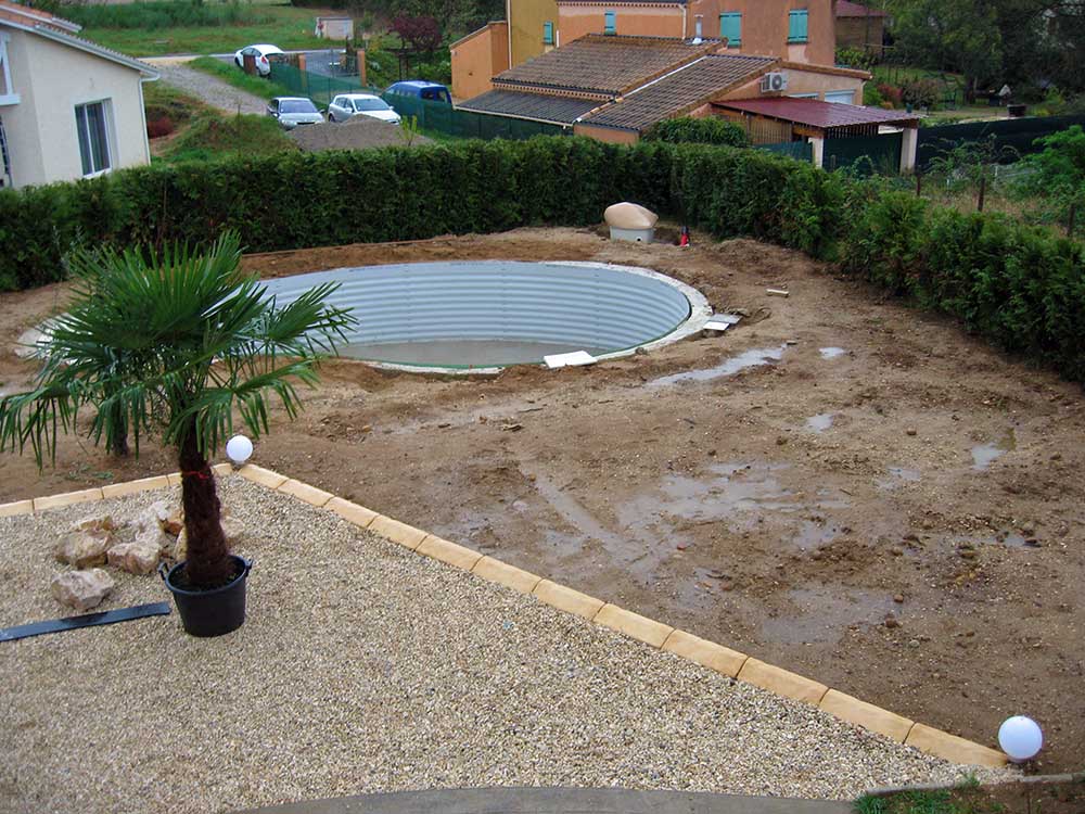 Amnagement autour d'une piscine - Les Jardins de Bastide